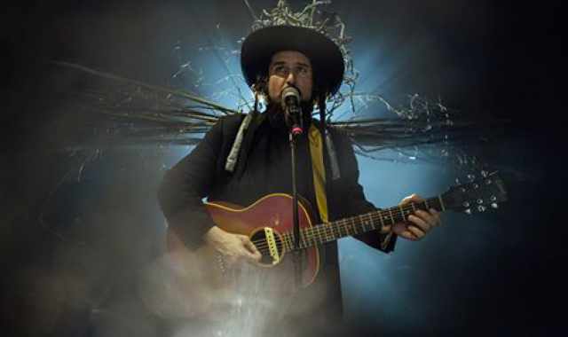 ''Carpino folk festival'': sei giorni di musica con Capossela, Bombino e Maldestro